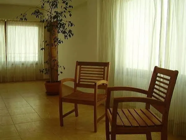 Отель Hostal Residencia Nicolau Сан-Антонио-Абад
